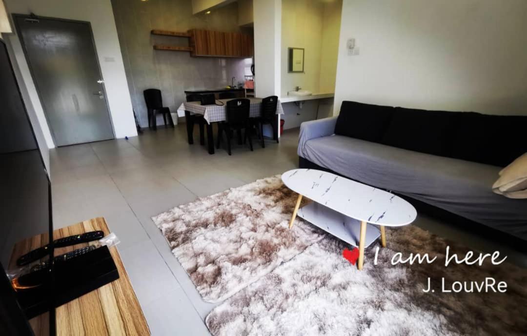 טאנה ראטה Studio Apartment Pasar Malam J.Louvre מראה חיצוני תמונה