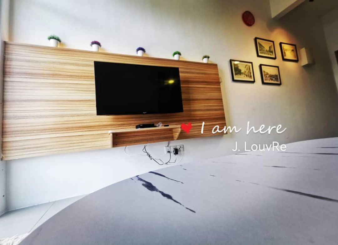 טאנה ראטה Studio Apartment Pasar Malam J.Louvre מראה חיצוני תמונה